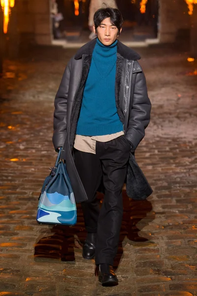 Look 6